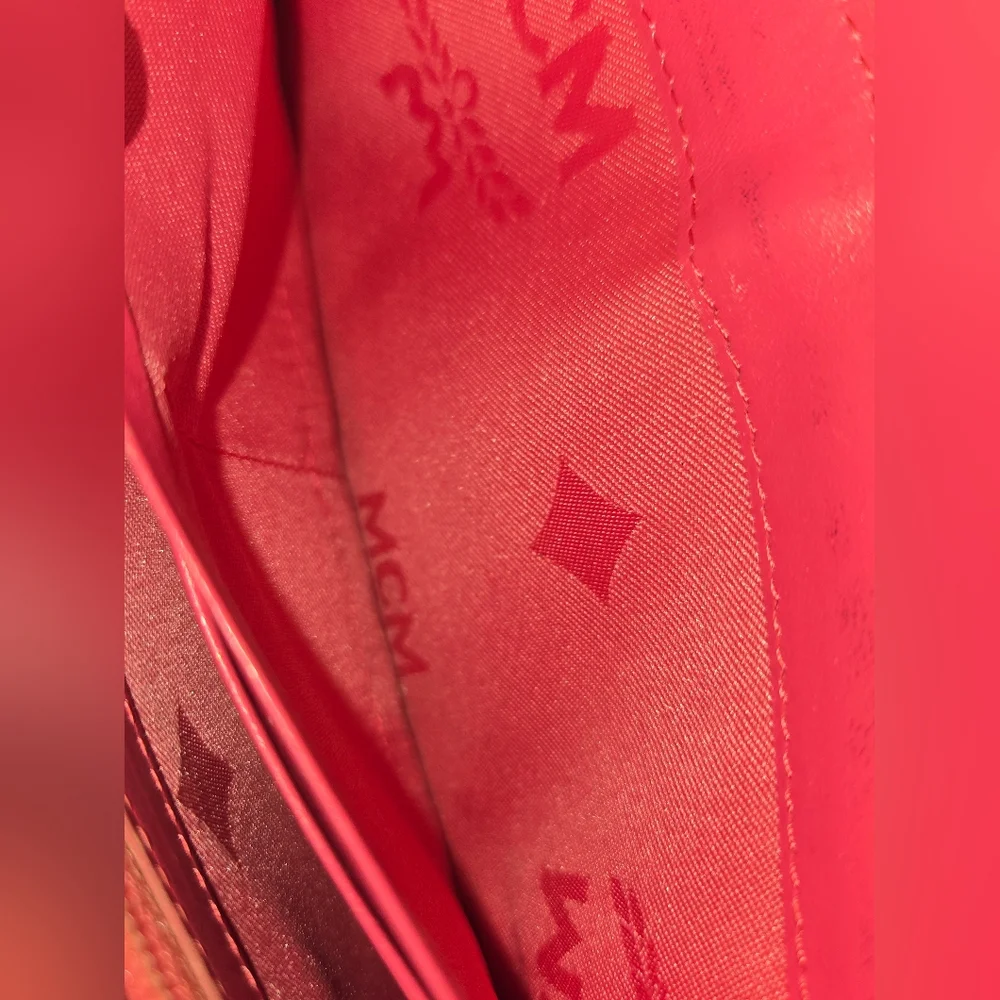 MCM Visetos Pink and Tan Zippy Wallet - Picture 9 of 14